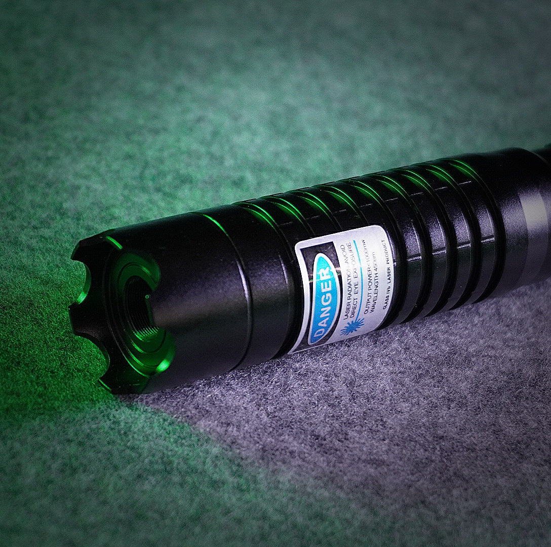SpectraMax Black Body Burning Laser Pointer Most Powerful Laser
