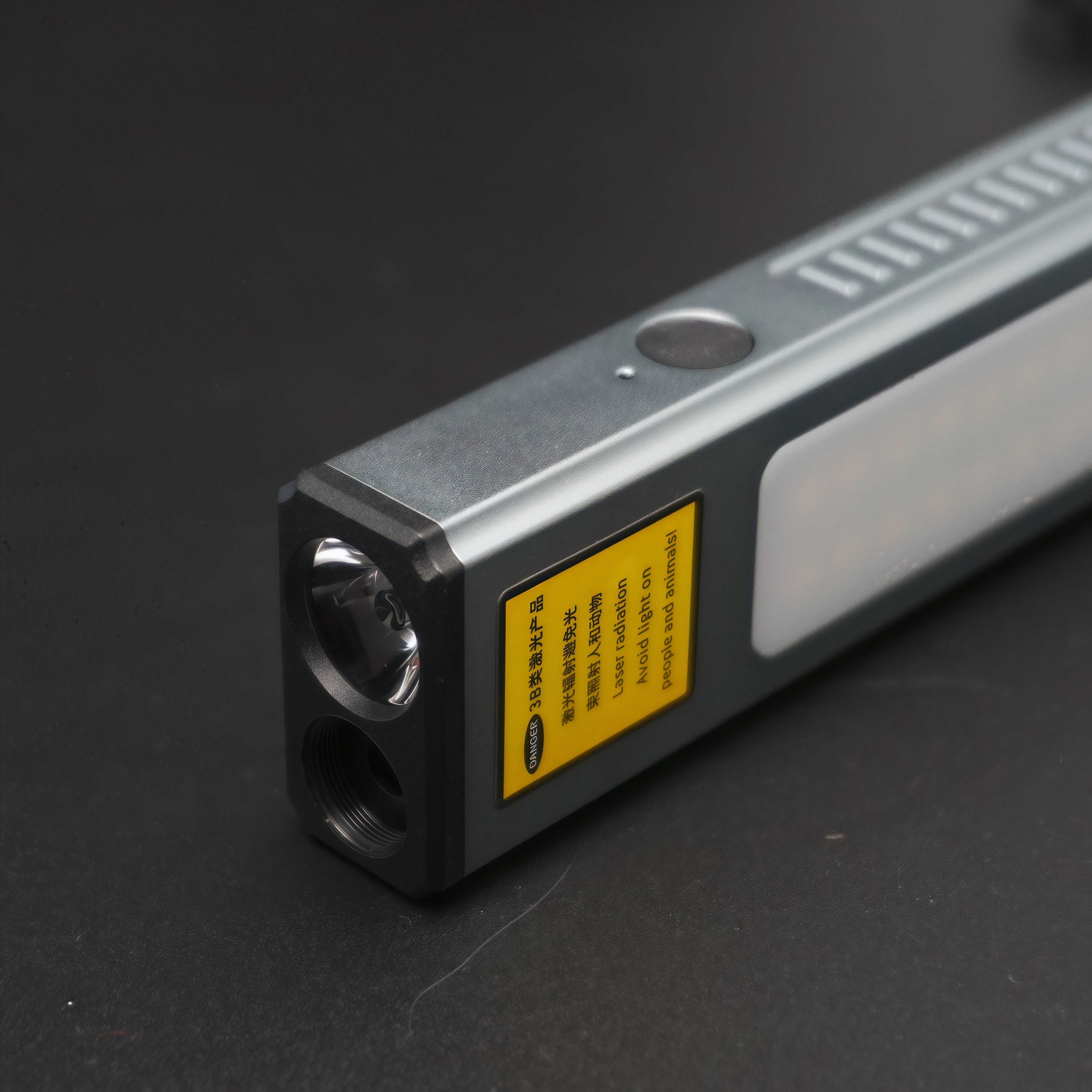 NovaForge Silver Body 450nm Blue Laser Pointer 100mW High Powered Burning Beam