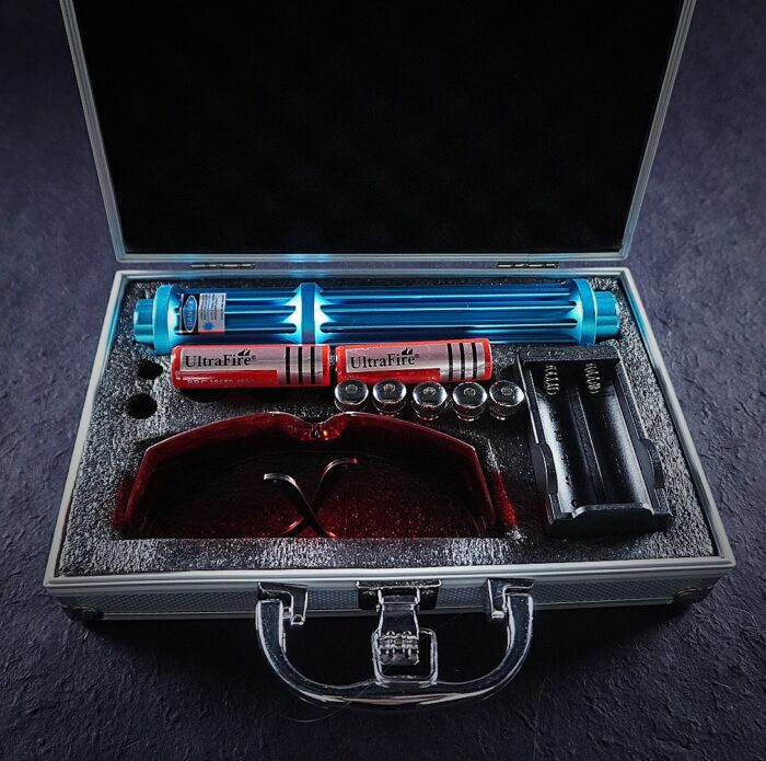 FR-810X 3000mW 450nm Gatling Burning High Power Blue Laser Pointer Kits Blue - Image 2