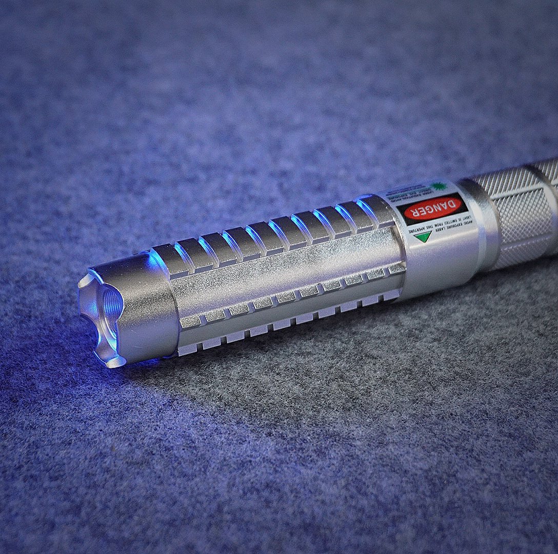 NovaCut 50000mW Burning Green Laser Pointer High Powered Class 4 Laser - Image 14