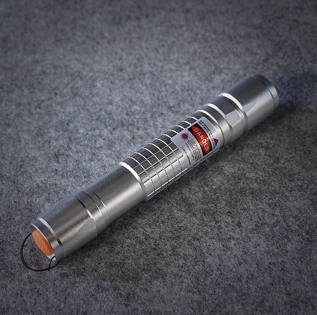 FR-900 50-80mW Extension-Type Focus Green Dot Laser Pointer Pen with 18650 Rechargeable Battery Silver - Image 5