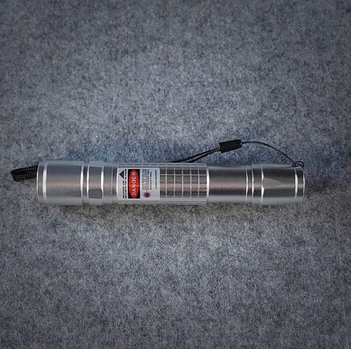 FR-900 50-80mW Extension-Type Focus Green Dot Laser Pointer Pen with 18650 Rechargeable Battery Silver - Image 4