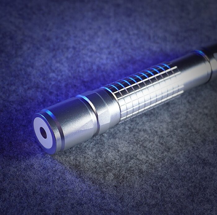 FR-900B 1000mW Extension-Type Focus Blue Dot Laser Pointer Pen with 18650 Rechargeable Battery Silver - Image 8