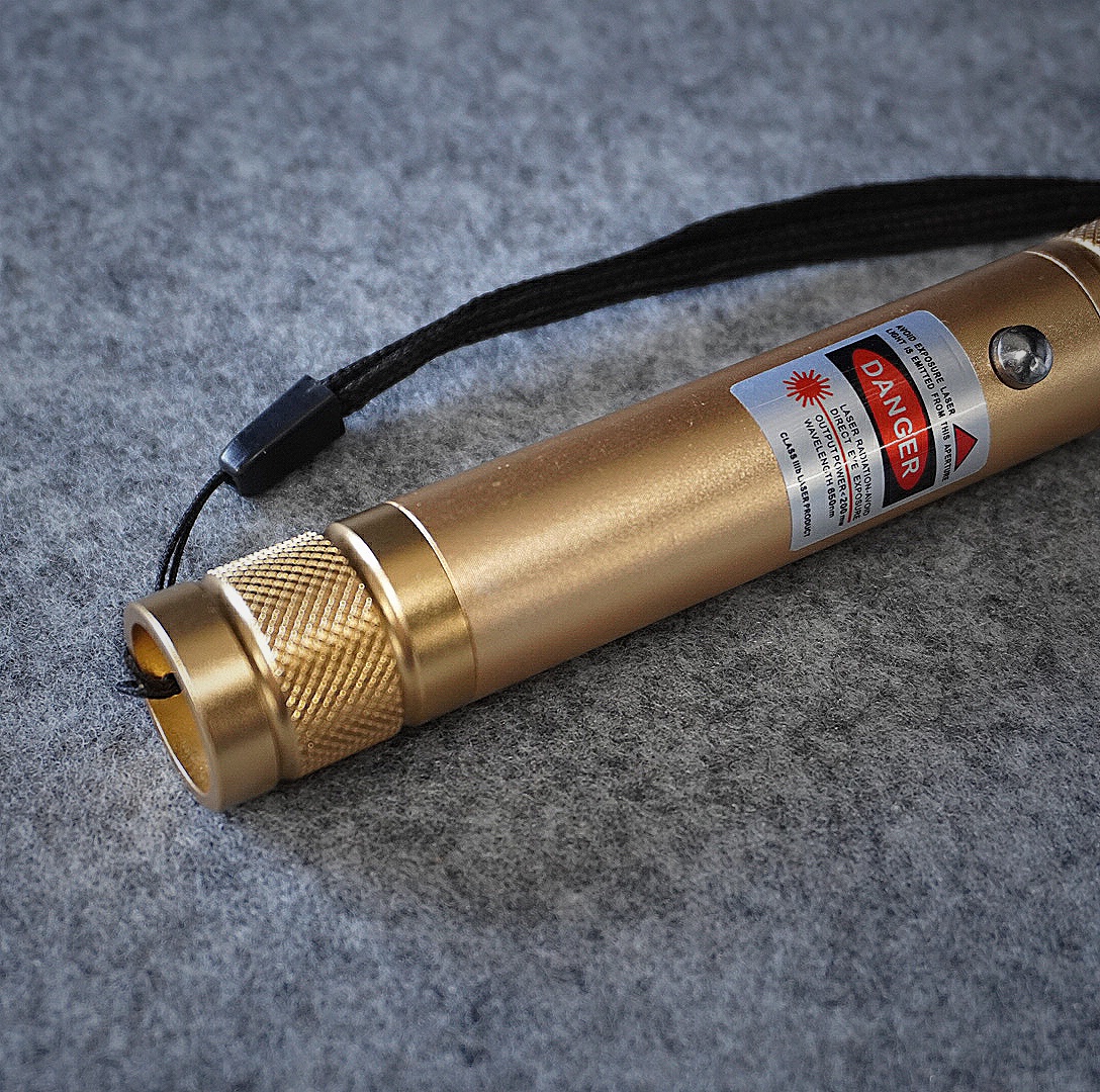 100mW 650nm USB Rechargeable Red Laser Pointer Beam Light Single-point Yellow - Image 5