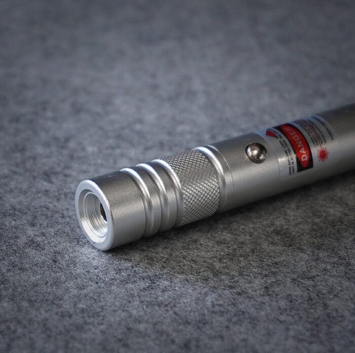 50mW 532nm Rechargeable Green Laser Pointer Beam Light Single-point Silver - Image 2