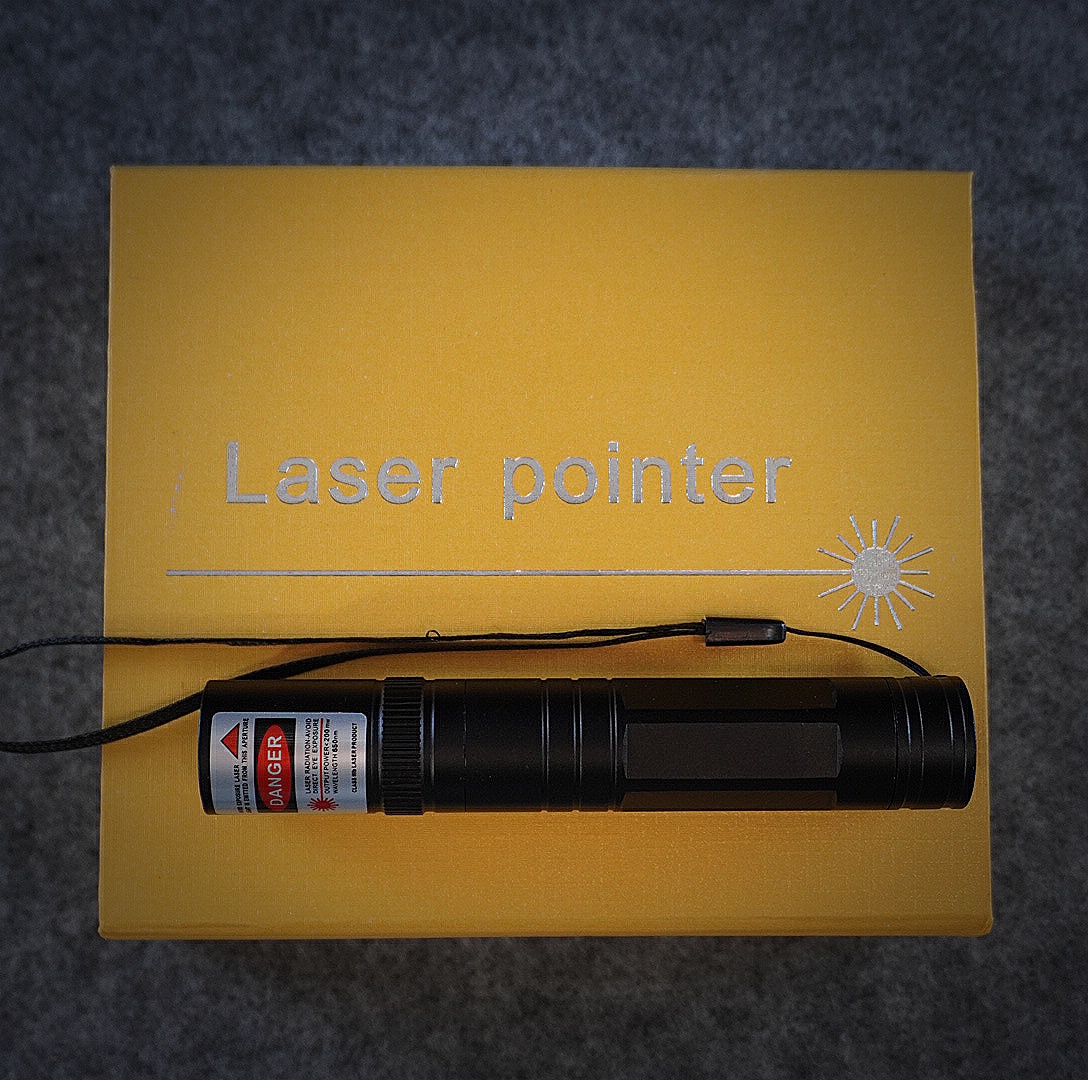 FR-850 200mW Red  Flashlight Style Red Violet Laser Pointer Black - Image 3