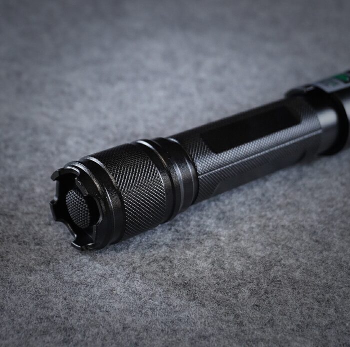 500mW 520nm 0889LGF Green Beam Light Separate Crystal Laser Pointer Pen Kit Black - Image 9